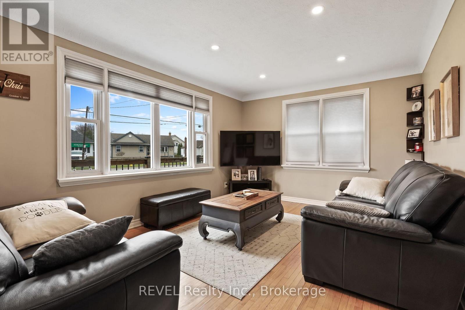 271 Linwell Road, St. Catharines (Vine/linwell), Ontario  L2N 1S6 - Photo 5 - X12122190