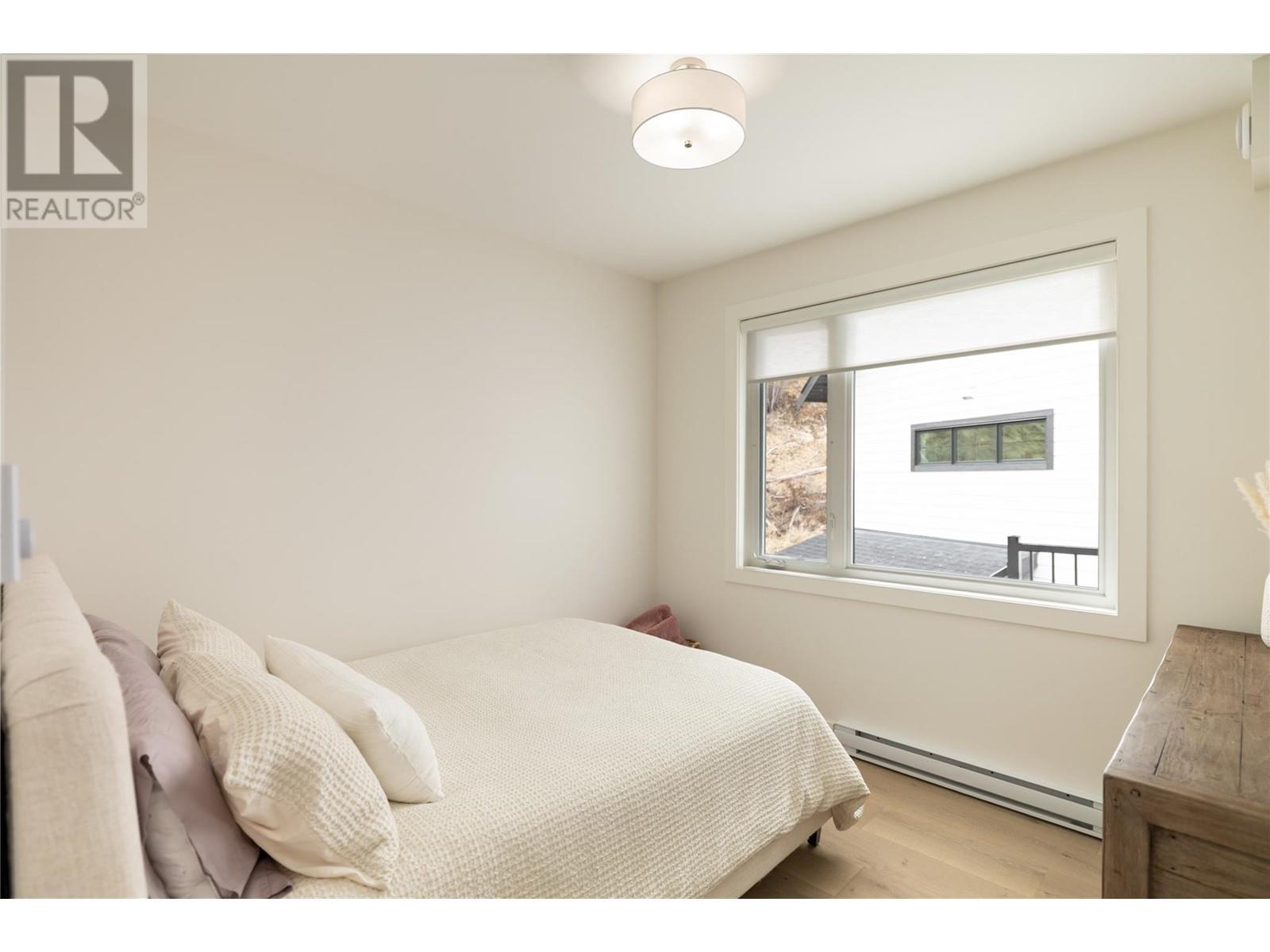 463 Vision Court, Kelowna, British Columbia  V1W 0C4 - Photo 40 - 10340430
