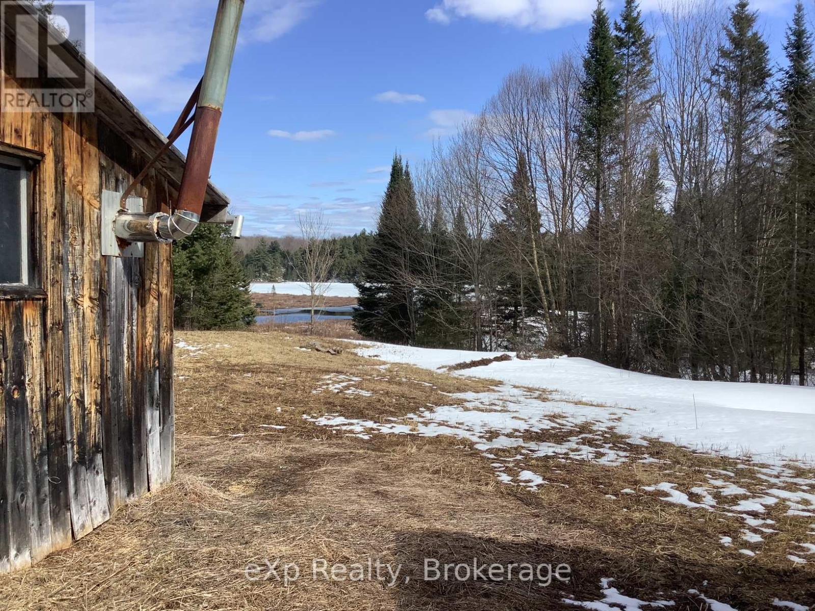 10027 522 Highway, Parry Sound Remote Area, Ontario  P0H 1A0 - Photo 7 - X12086125