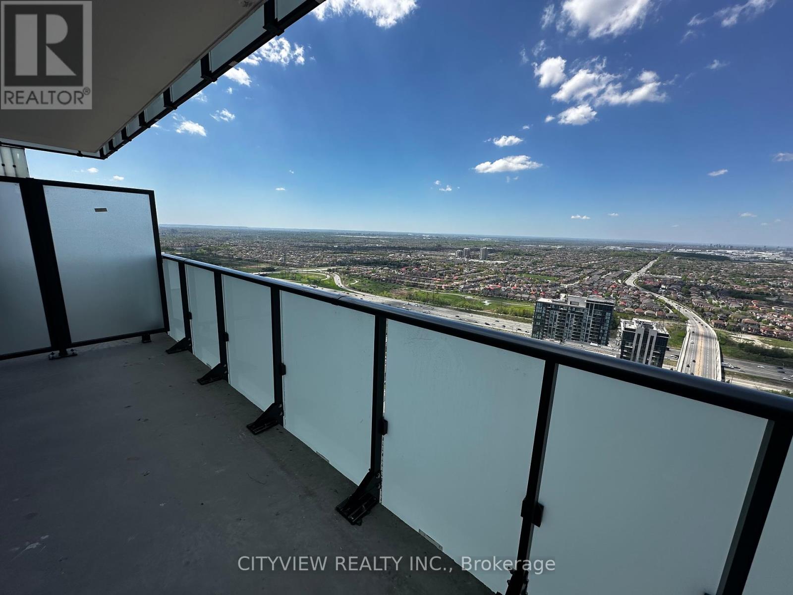 4110 - 430 Square One Drive, Mississauga, Ontario  L5B 0L6 - Photo 10 - W12155216