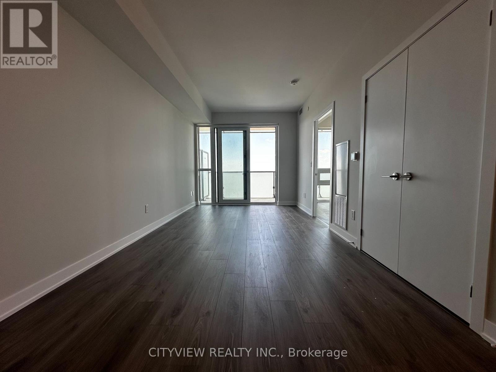 4110 - 430 Square One Drive, Mississauga, Ontario  L5B 0L6 - Photo 4 - W12155216