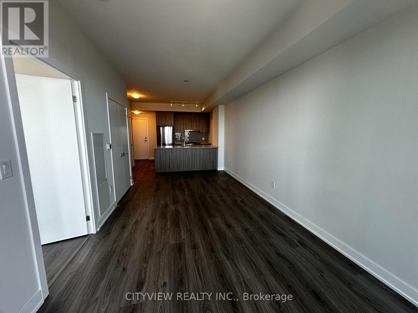 4110 - 430 Square One Drive, Mississauga, Ontario  L5B 0L6 - Photo 5 - W12155216