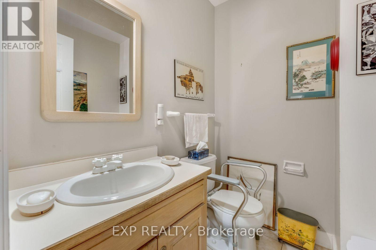 338 Maple Grove Drive, Oakville, Ontario  L6J 4V5 - Photo 22 - W12155223