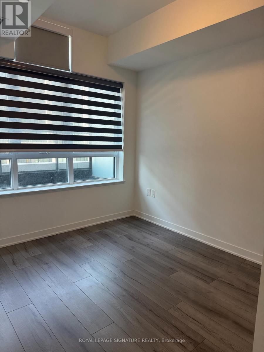 325 - 395 Dundas Street W, Oakville, Ontario  L6M 5R8 - Photo 13 - W12155243