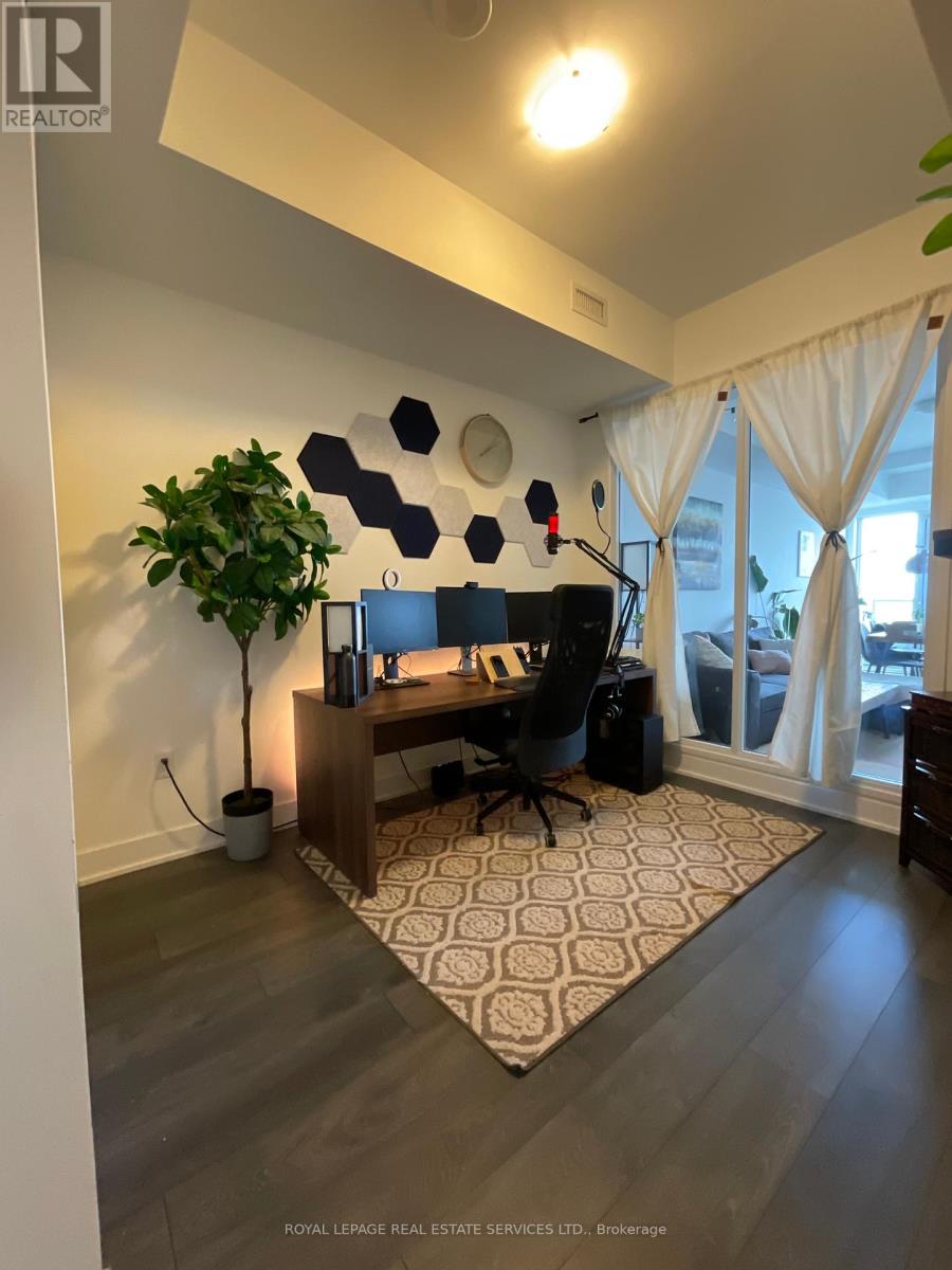 909 - 20 Shore Breeze Drive, Toronto, Ontario  M8V 0C7 - Photo 5 - W12155260