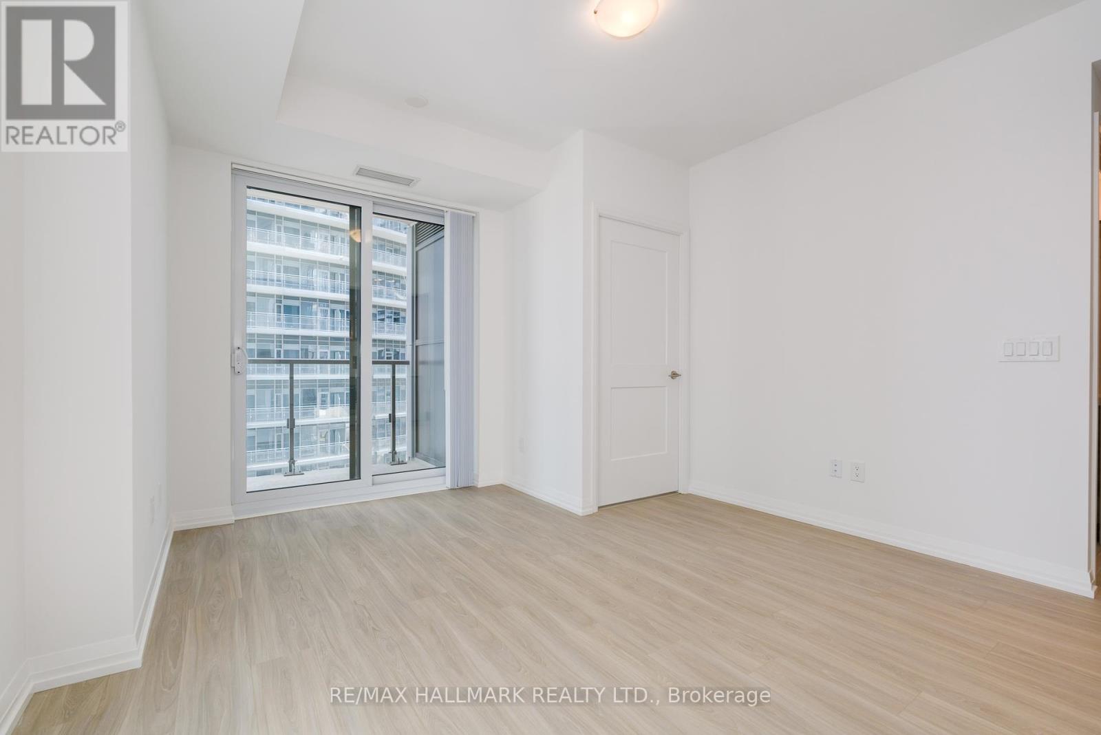 2905 - 8 Widmer Street, Toronto, Ontario  M5V 0W6 - Photo 12 - C12136082