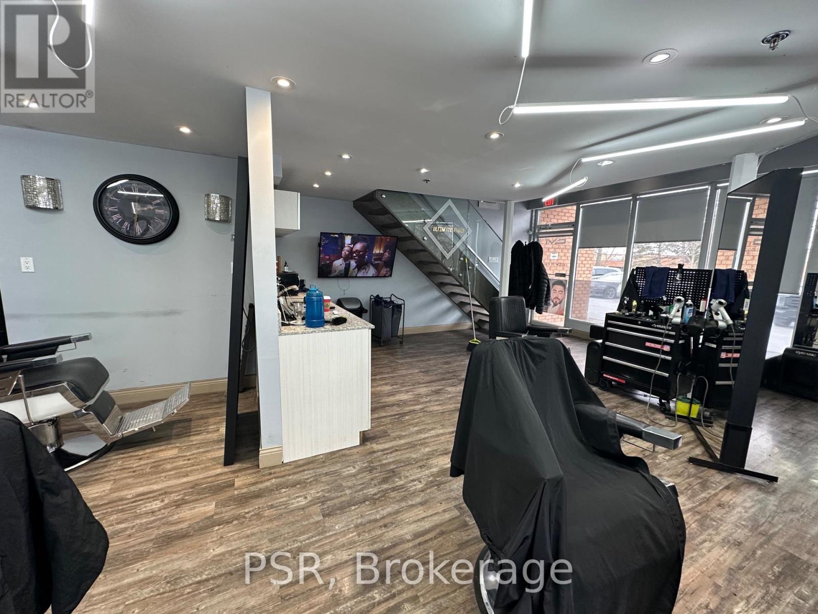 4 - 190 Marycroft Avenue, Vaughan, Ontario  L4L 5Y1 - Photo 4 - N11949884