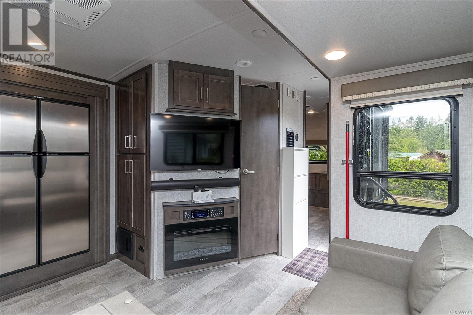 5 8631 South Shore Rd, Lake Cowichan, British Columbia  V0R 2G0 - Photo 8 - 999983