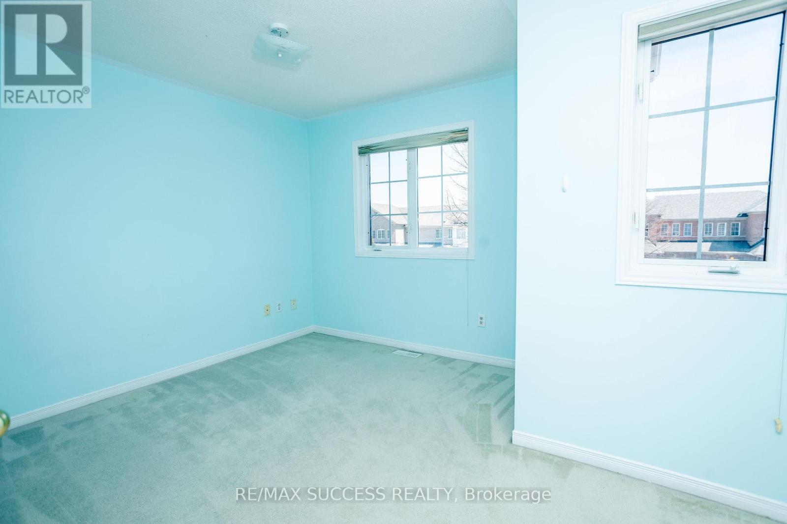 384 Flagstone Way, Newmarket, Ontario  L3X 2R3 - Photo 23 - N12092798