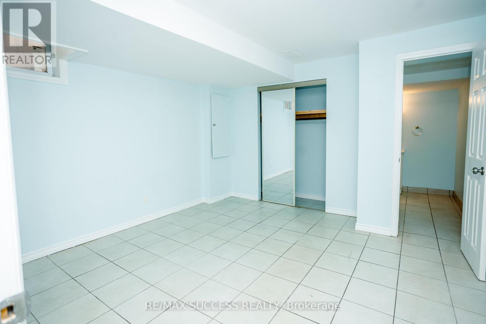 384 Flagstone Way, Newmarket, Ontario  L3X 2R3 - Photo 32 - N12092798