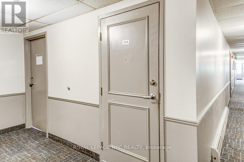 308 - 41 Rykert Street, St. Catharines, Ontario  L2S 3A4 - Photo 4 - X12155352