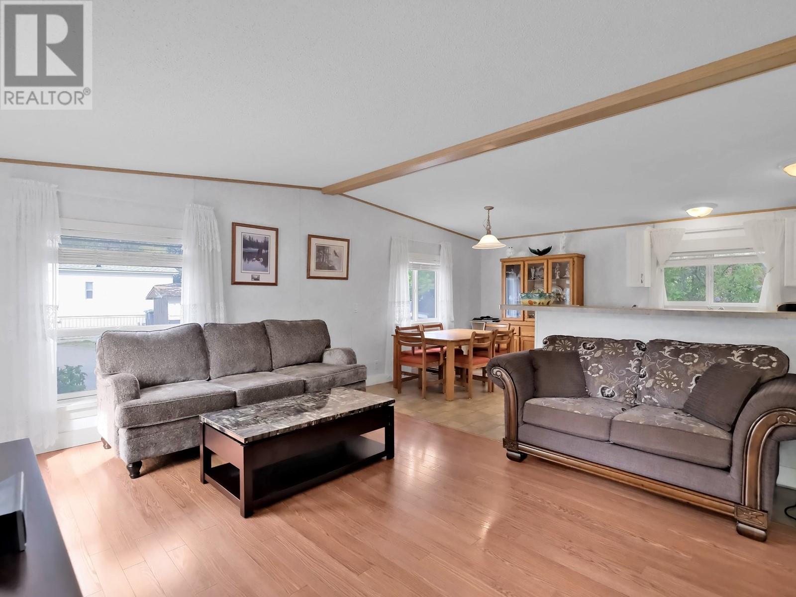 5371 Princeton Avenue Unit# 32, Peachland, British Columbia  V0H 1X8 - Photo 5 - 10348174