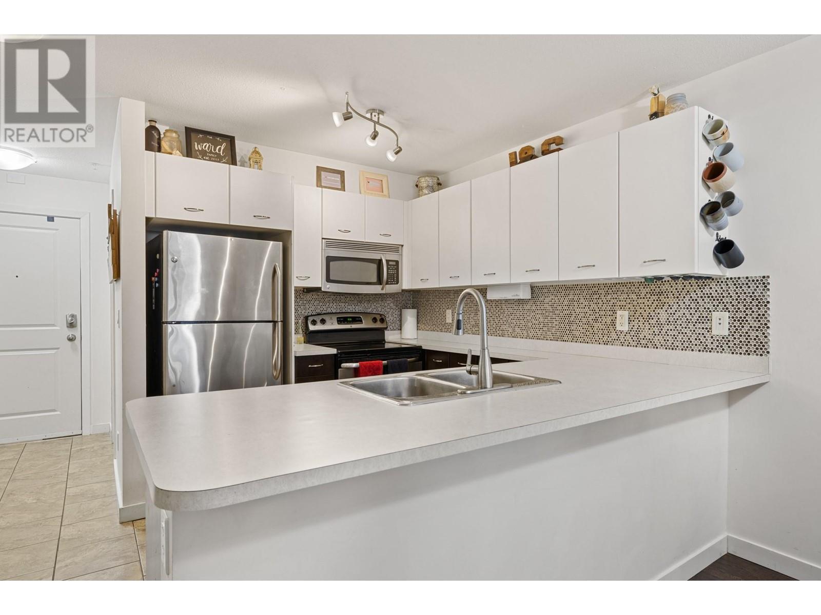 539 Yates Road Unit# 104, Kelowna, British Columbia