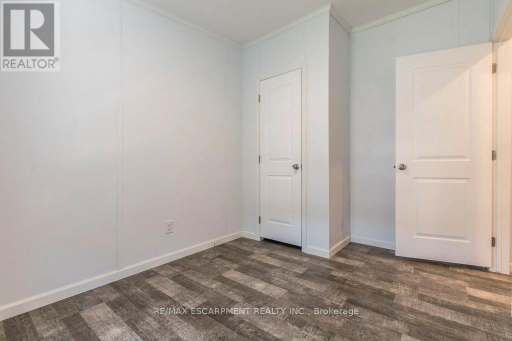 9 Hickory Hollow, Haldimand (Nanticoke), Ontario  N0A 1L0 - Photo 22 - X12155236