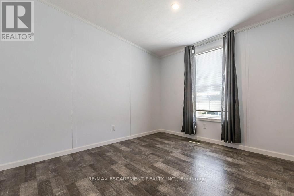 9 Hickory Hollow, Haldimand (Nanticoke), Ontario  N0A 1L0 - Photo 24 - X12155236