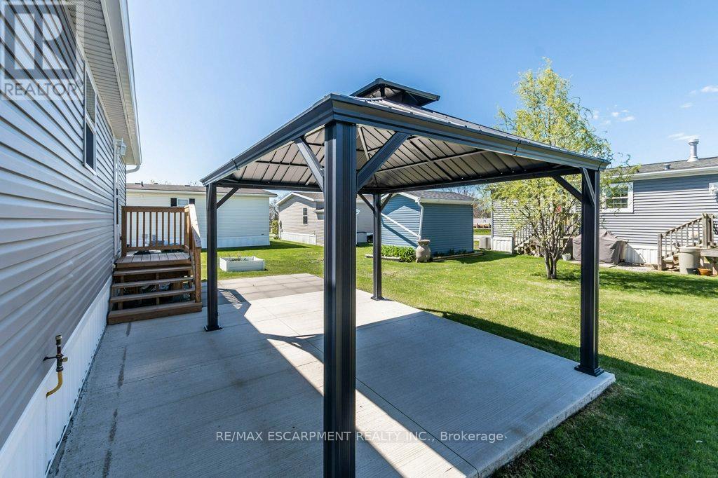 9 Hickory Hollow, Haldimand (Nanticoke), Ontario  N0A 1L0 - Photo 27 - X12155236