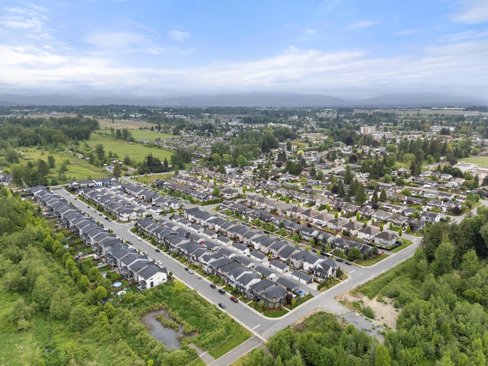 27055 35a Avenue, Langley, British Columbia  V4W 0C3 - Photo 2 - R3003672