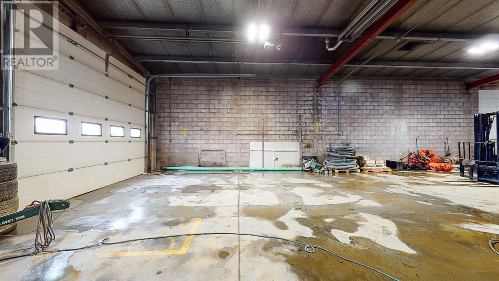 521 Industrial Road, Brooks, Alberta  T1R 1B9 - Photo 3 - A2222117