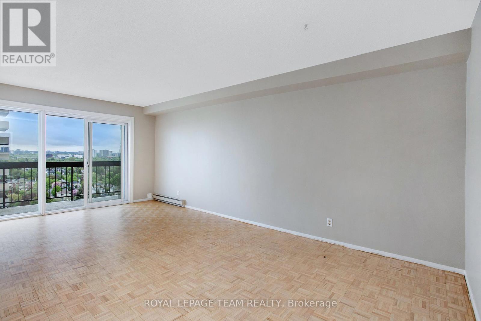 Property at 1606 - 158A MCARTHUR AVENUE image 3