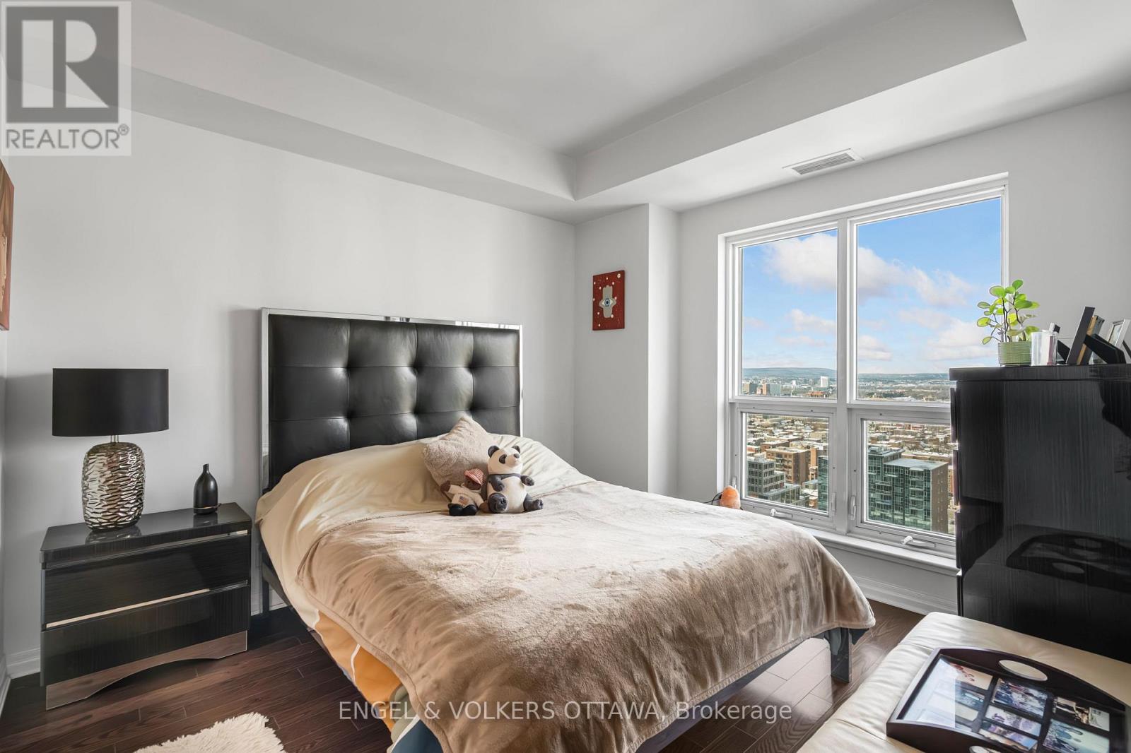 2502 - 242 Rideau Street, Ottawa, Ontario  K1N 0B7 - Photo 22 - X12155364