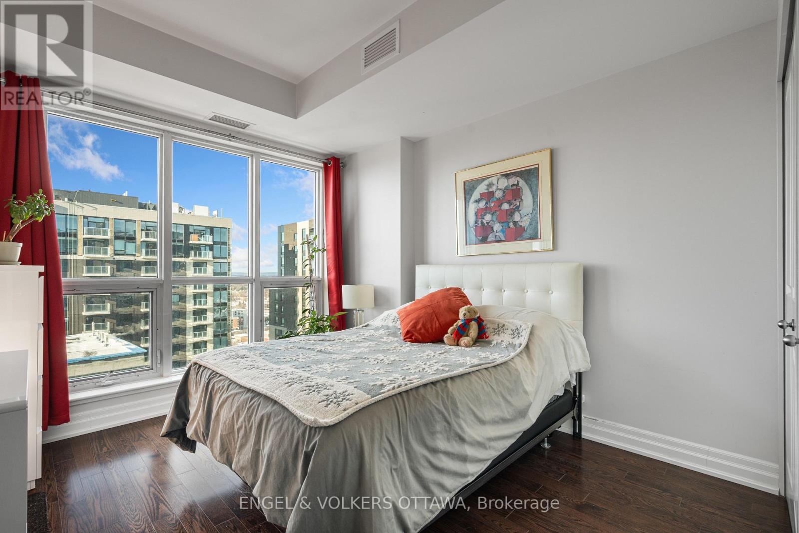 2502 - 242 Rideau Street, Ottawa, Ontario  K1N 0B7 - Photo 29 - X12155364