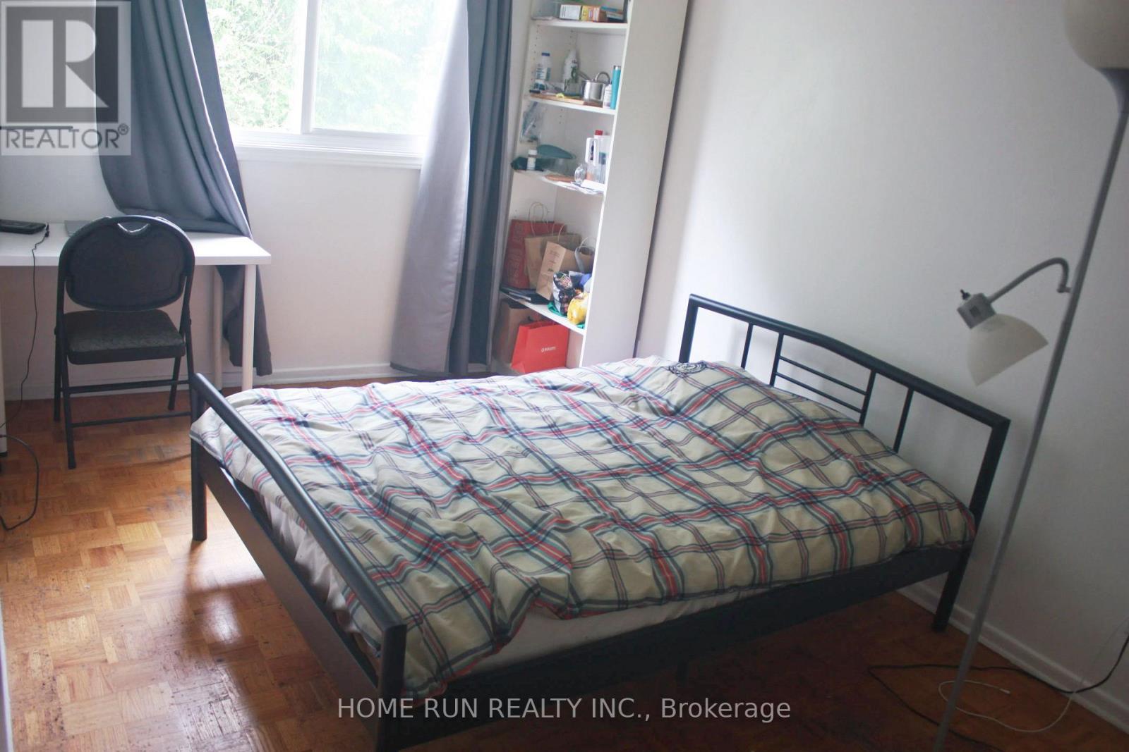 166 Withrow Avenue, Ottawa, Ontario  K2G 3N8 - Photo 7 - X12155425