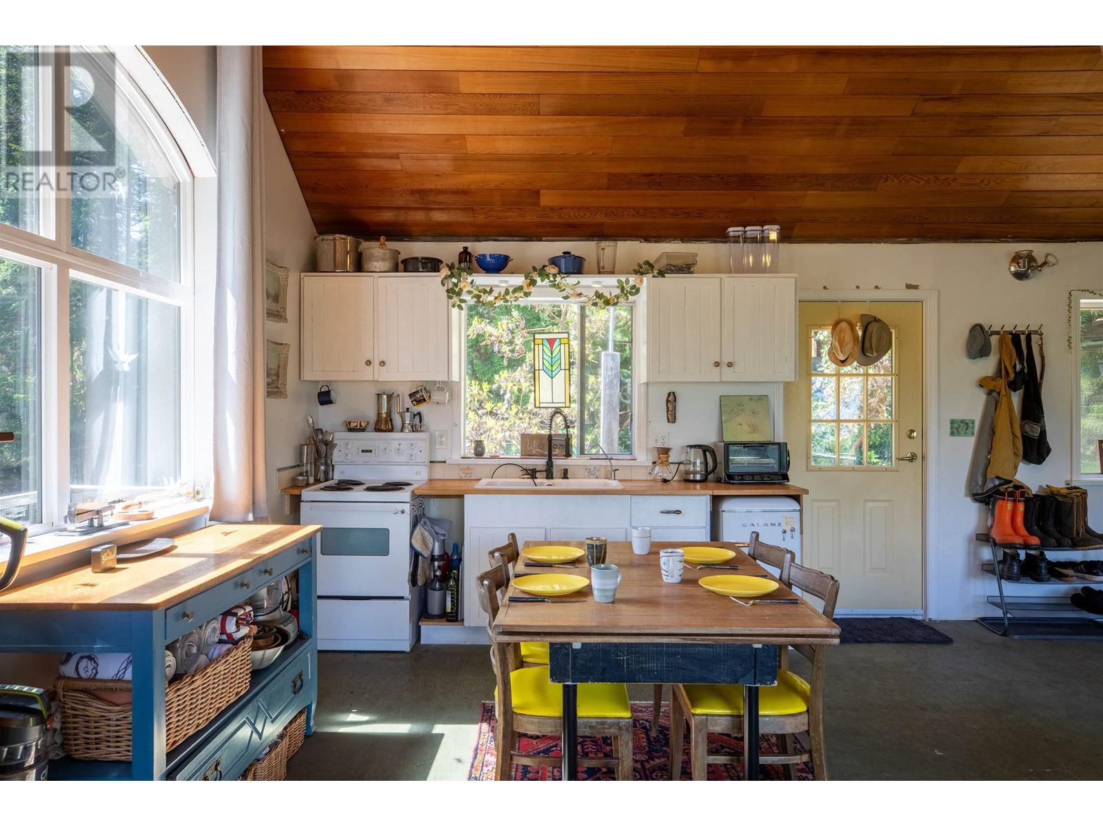 586 Treasure Trove Road, Keats Island, British Columbia  V0N 1V0 - Photo 8 - R3003794