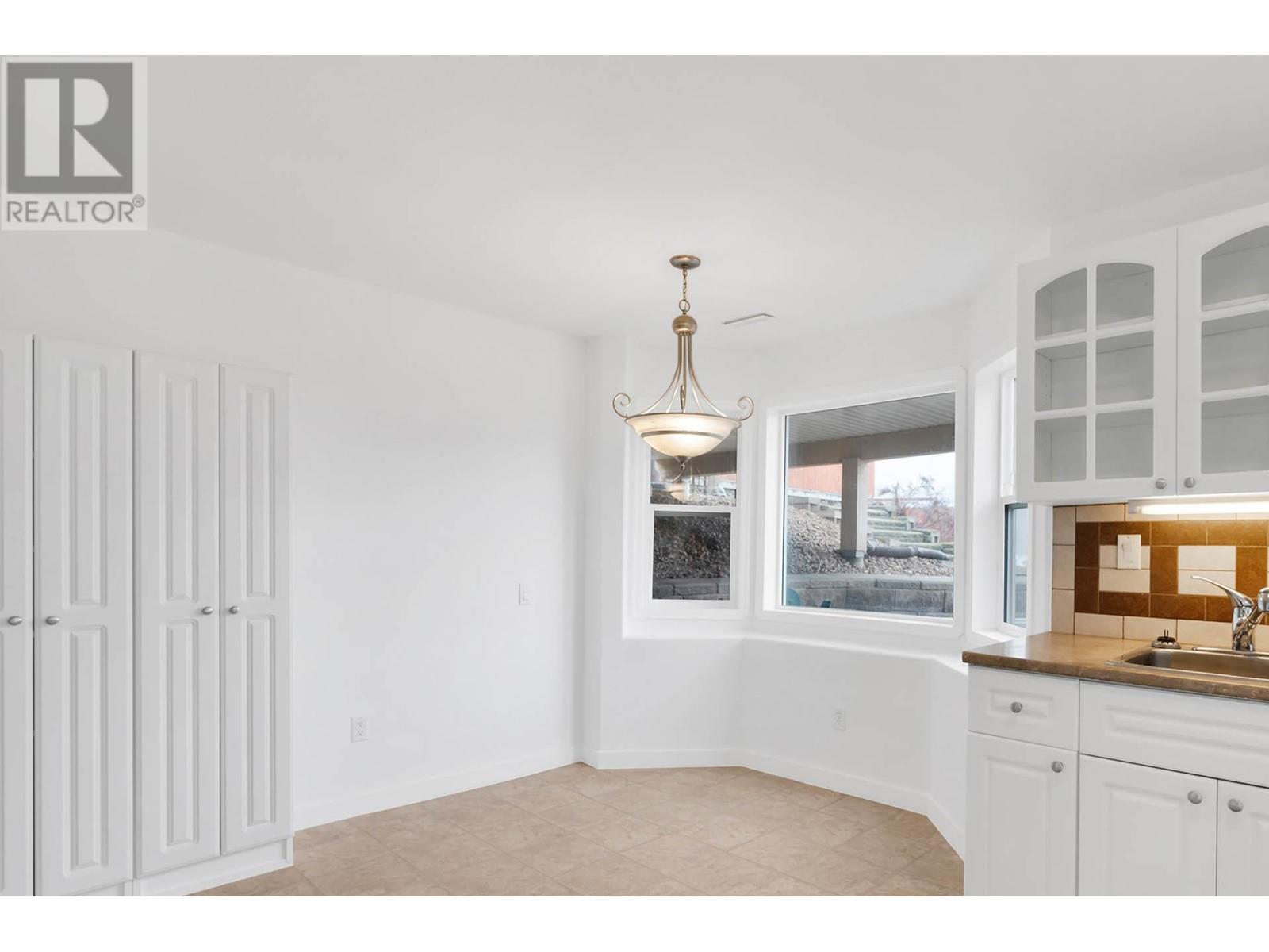 979 Regent Crescent, Kamloops, British Columbia  V1S 1W9 - Photo 33 - 10348341