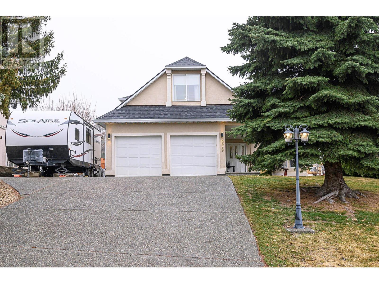 979 REGENT Crescent, Kamloops, British Columbia