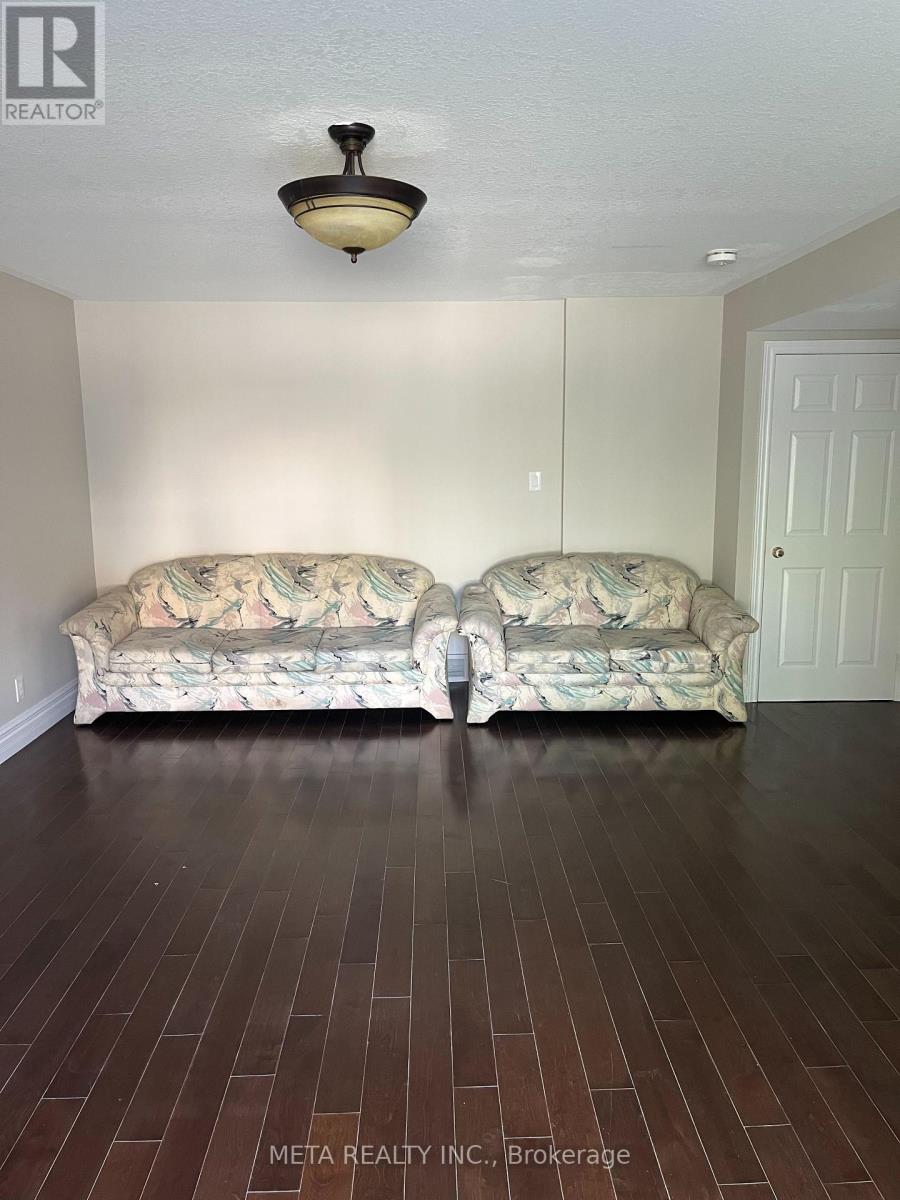 90 Penelope Drive, Kitchener, Ontario  N2N 3C5 - Photo 7 - X12022173