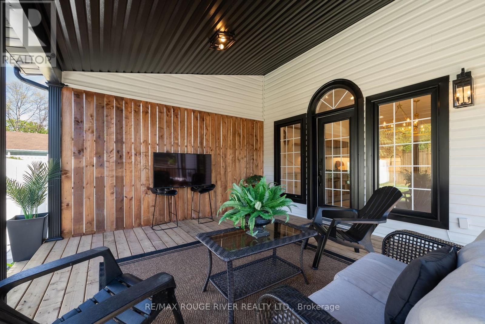 10 Sawyer Avenue, Whitby, Ontario  L1M 1C7 - Photo 46 - E12155403
