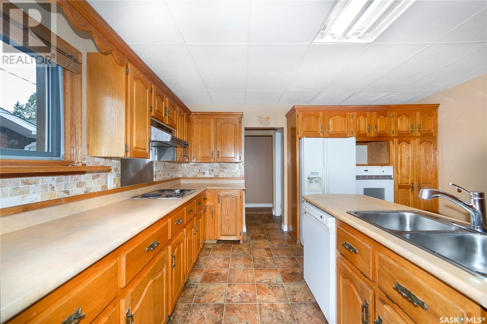204 5th Avenue, Aberdeen, Saskatchewan  S0K 0A0 - Photo 7 - SK006220