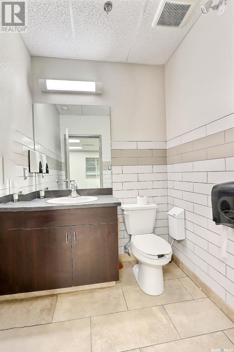 300 15th Street E, Prince Albert, Saskatchewan  S6V 1G2 - Photo 24 - SK006162