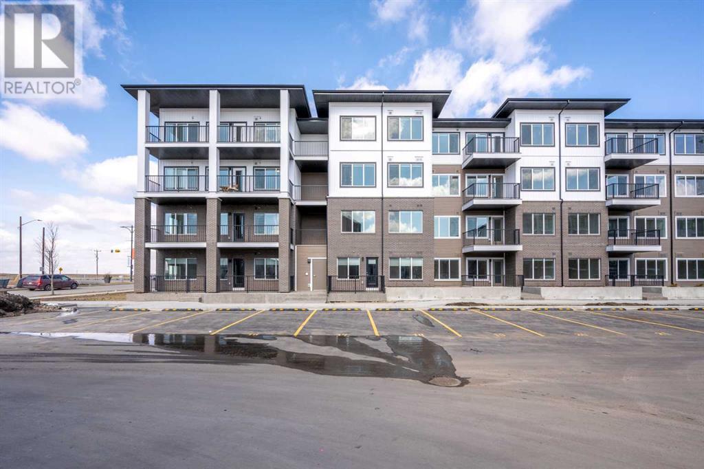 Property at 4104, 6 Merganser Drive W image 1