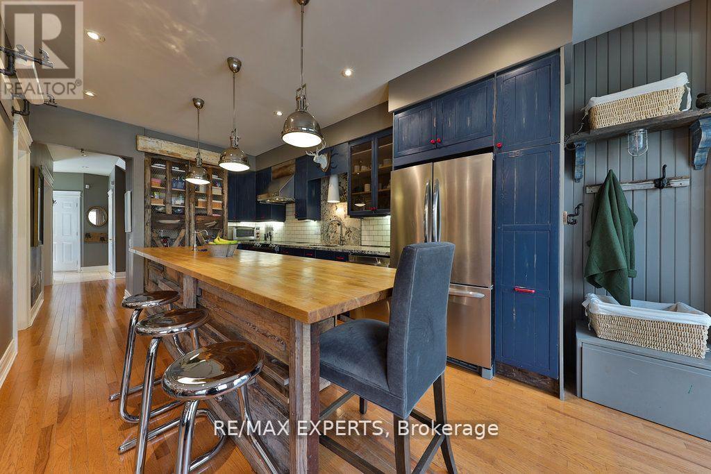 119 Westbury Court, Richmond Hill, Ontario  L4L 2S3 - Photo 11 - N12155309
