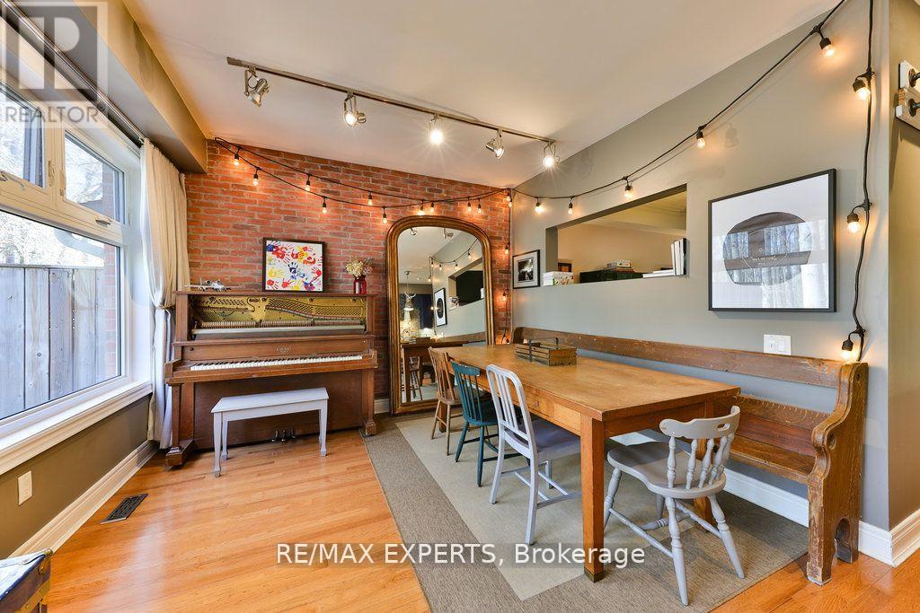 119 Westbury Court, Richmond Hill, Ontario  L4L 2S3 - Photo 15 - N12155309