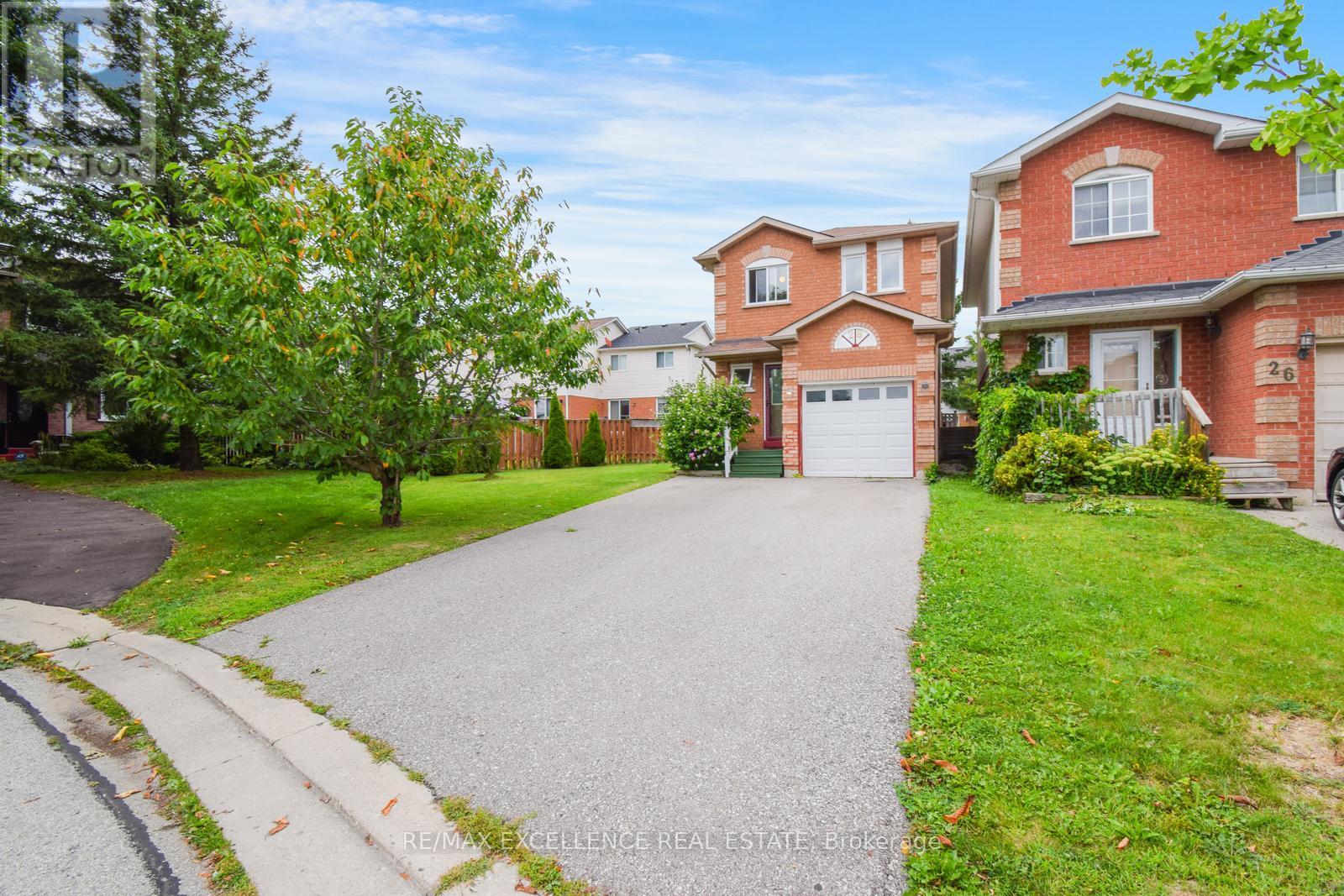 28 MCKNIGHT CRESCENT, New Tecumseth, Ontario