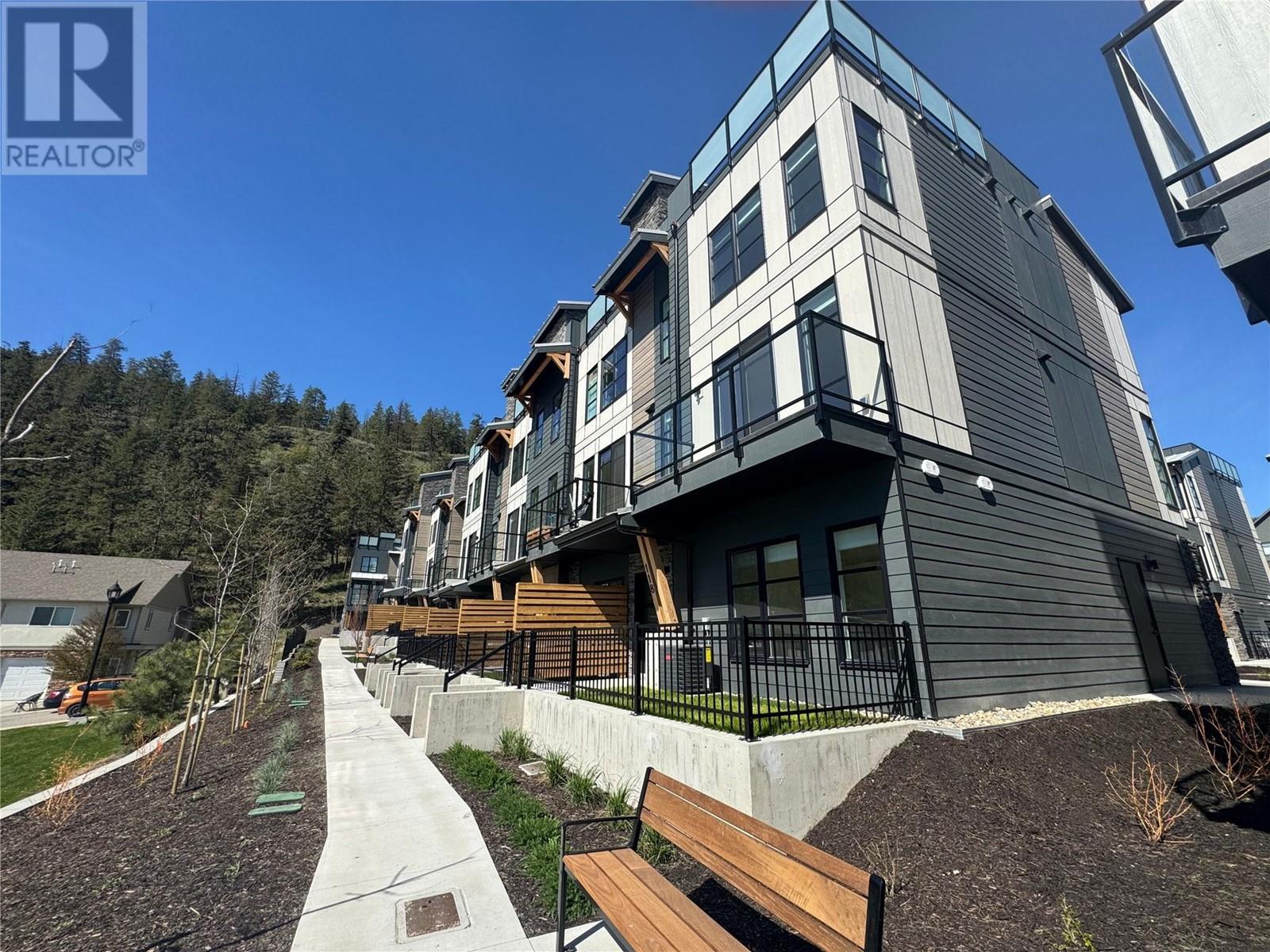 1455 Cara Glen Court Unit# 118, Kelowna, British Columbia  V1V 3B8 - Photo 1 - 10337332