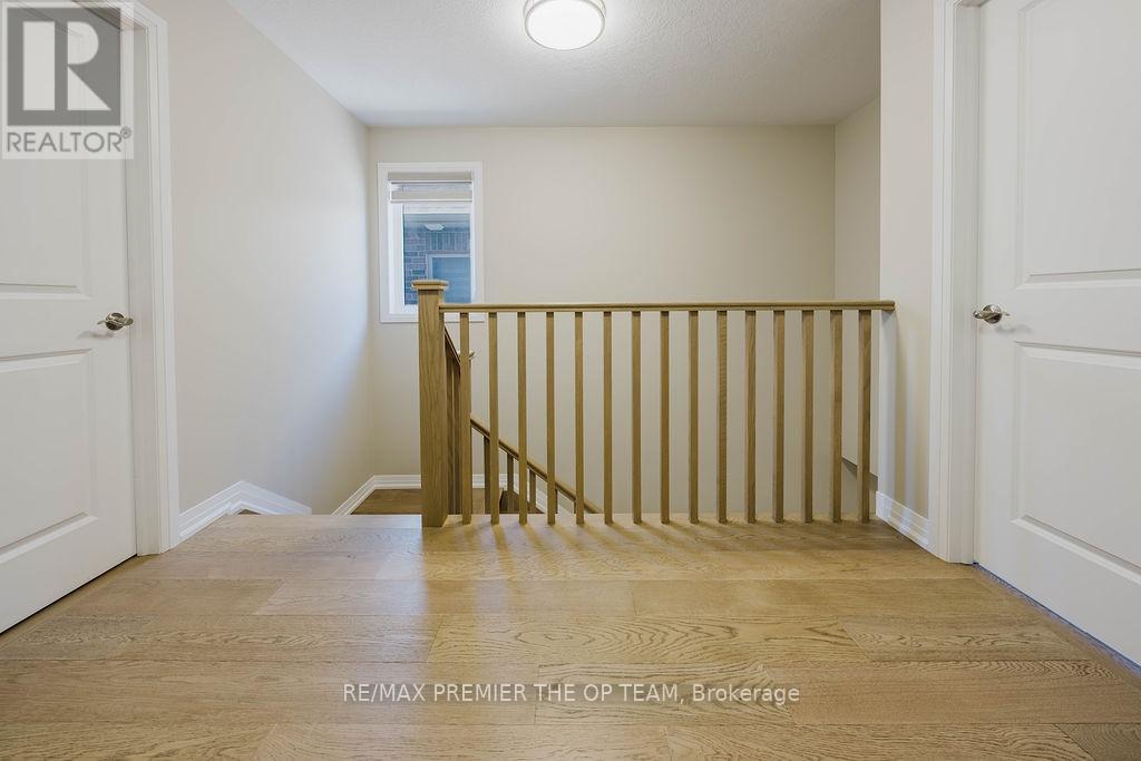 78 Sagewood Avenue, Barrie, Ontario  L9J 0K5 - Photo 21 - S12155392