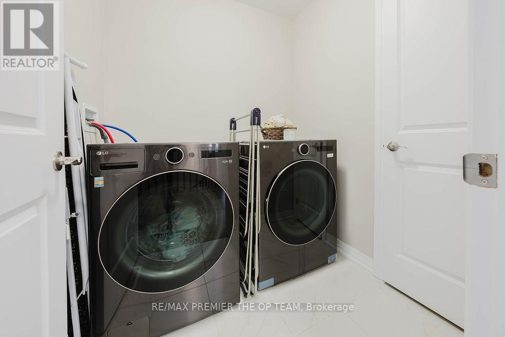 78 Sagewood Avenue, Barrie, Ontario  L9J 0K5 - Photo 24 - S12155392