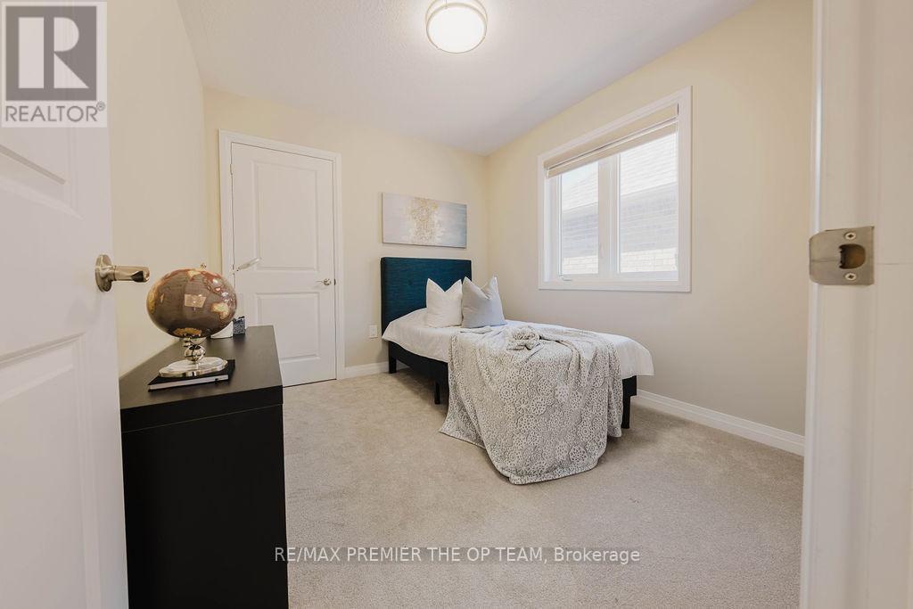 78 Sagewood Avenue, Barrie, Ontario  L9J 0K5 - Photo 25 - S12155392