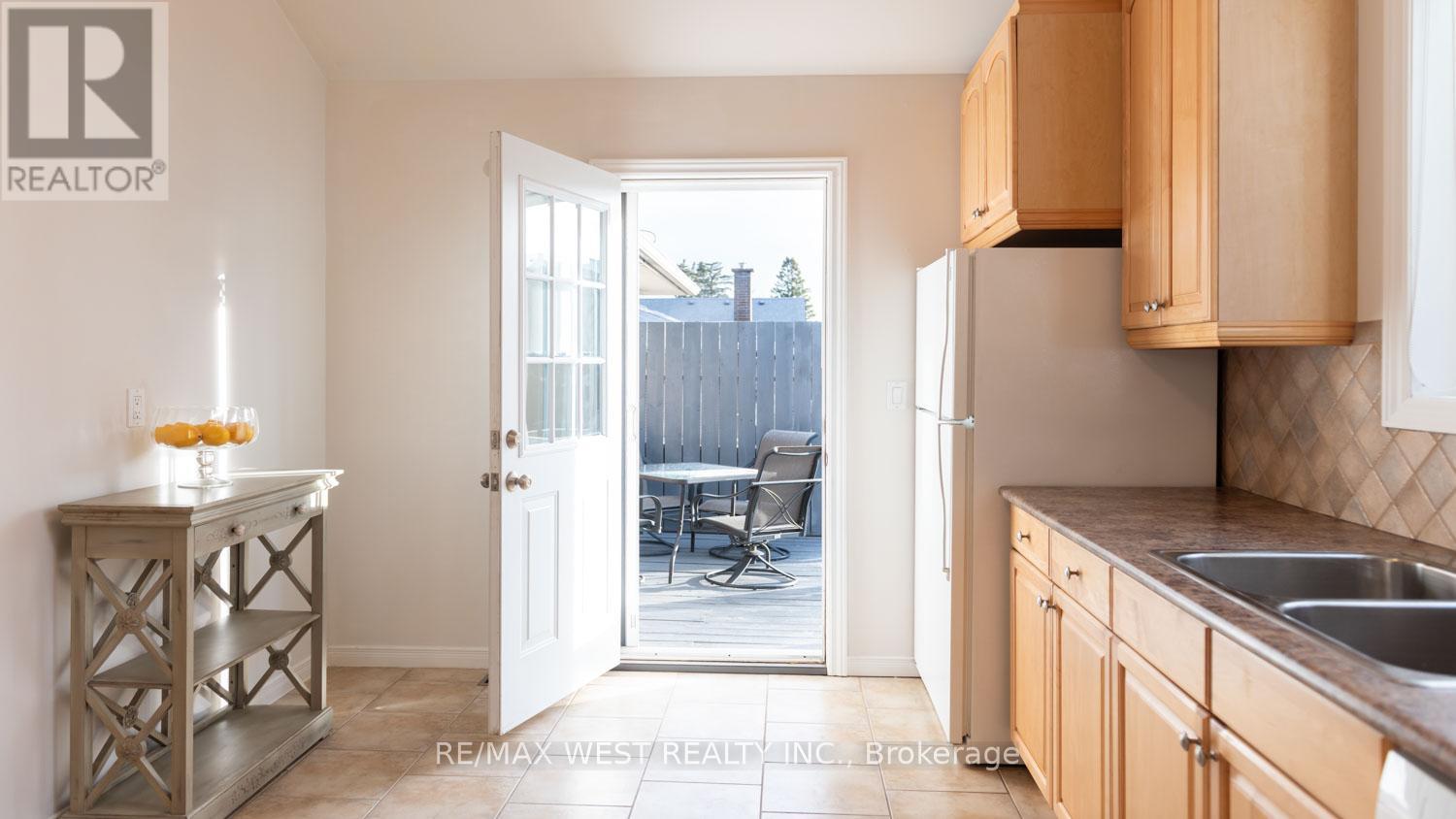 25 Norman Avenue, King, Ontario  L0G 1N0 - Photo 11 - N12063800