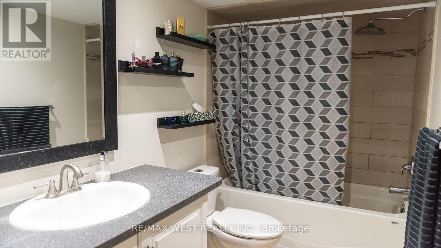 25 Norman Avenue, King, Ontario  L0G 1N0 - Photo 33 - N12063800