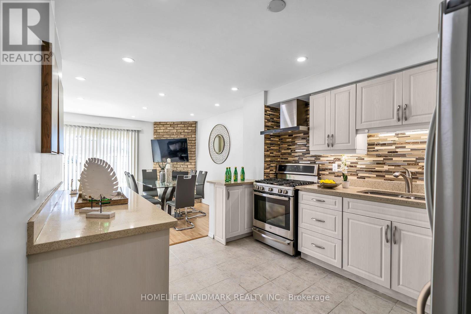 89 Upton Crescent, Markham (Milliken Mills West), Ontario  L3R 3T3 - Photo 16 - N12154873
