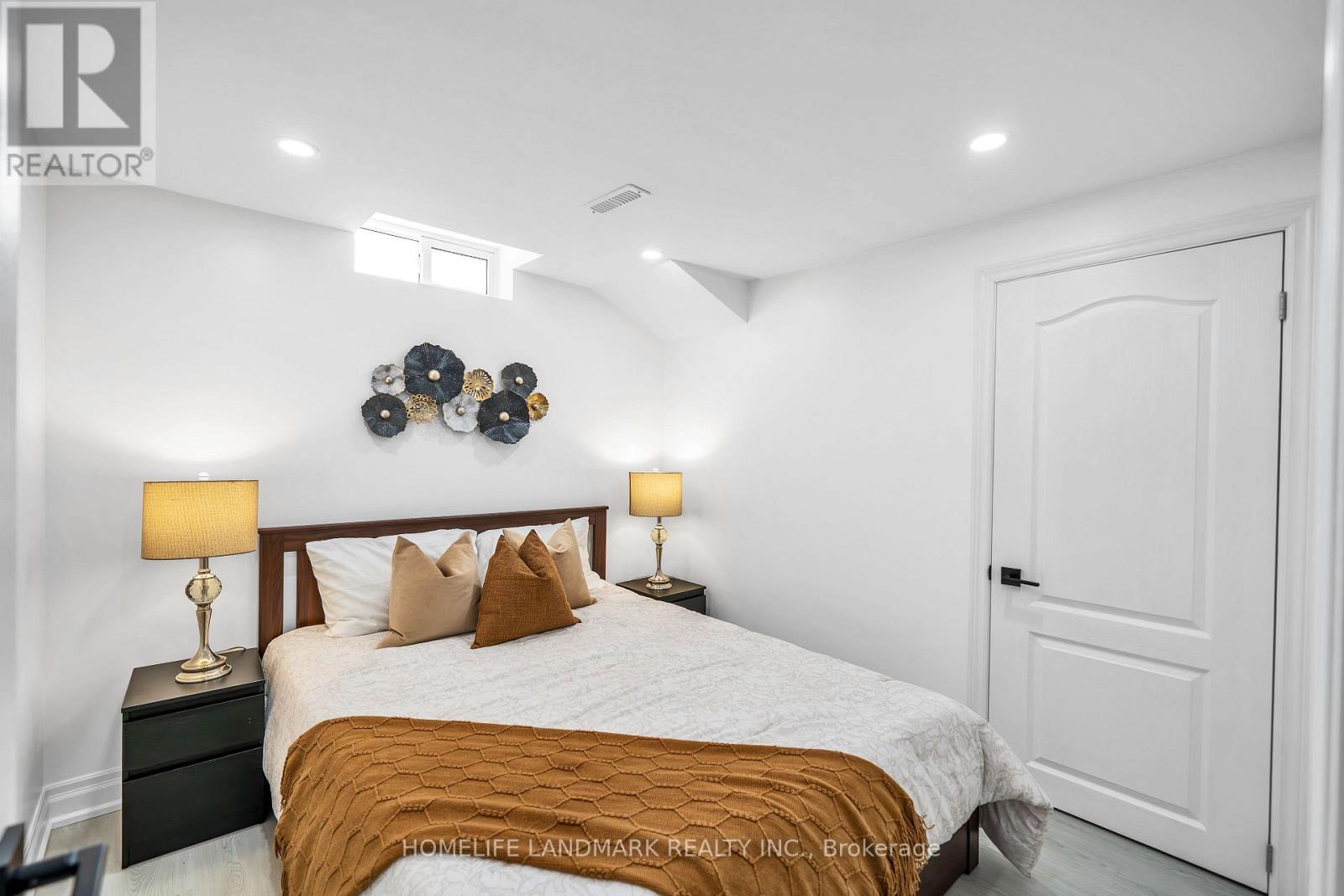 89 Upton Crescent, Markham (Milliken Mills West), Ontario  L3R 3T3 - Photo 26 - N12154873