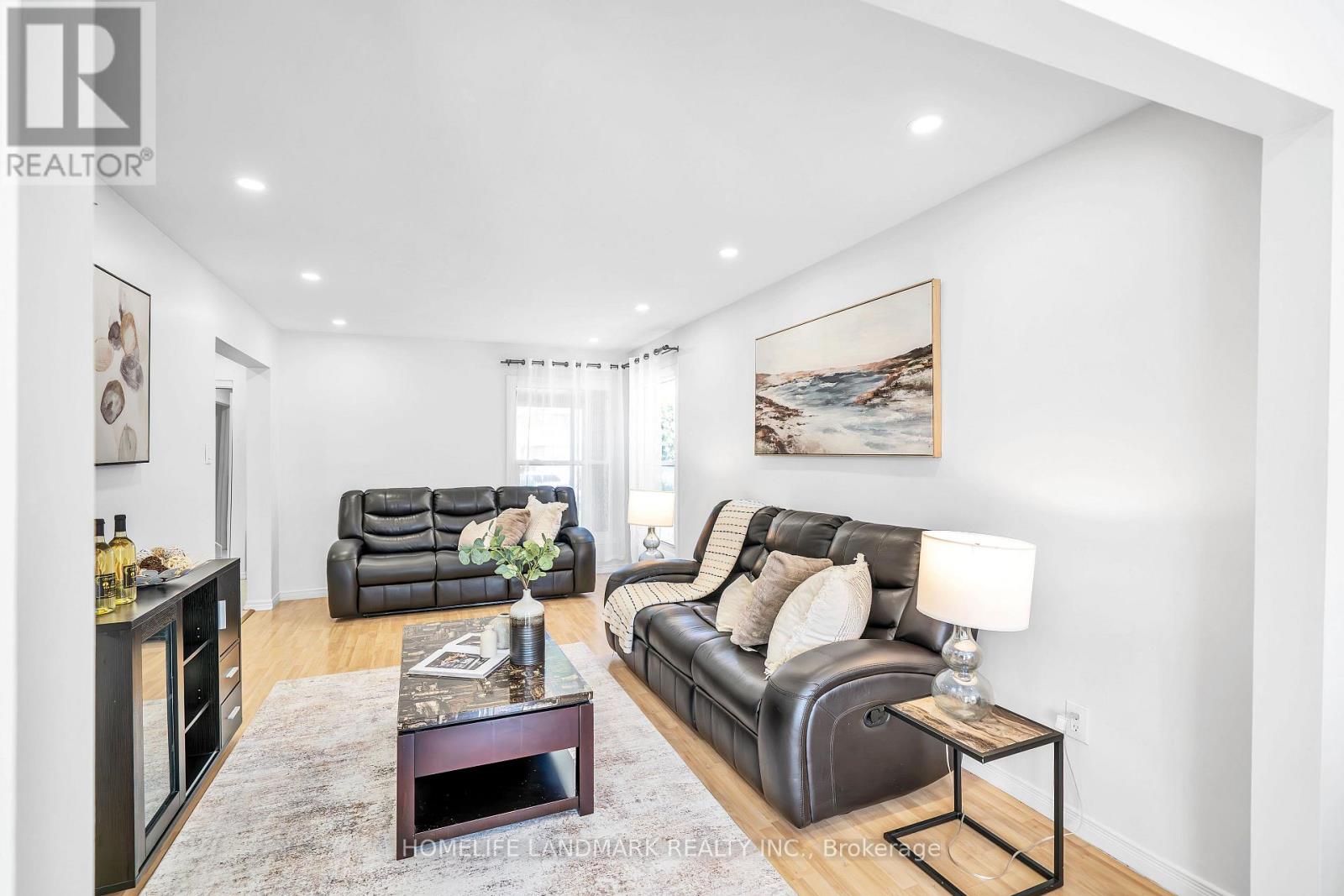 89 Upton Crescent, Markham (Milliken Mills West), Ontario  L3R 3T3 - Photo 8 - N12154873