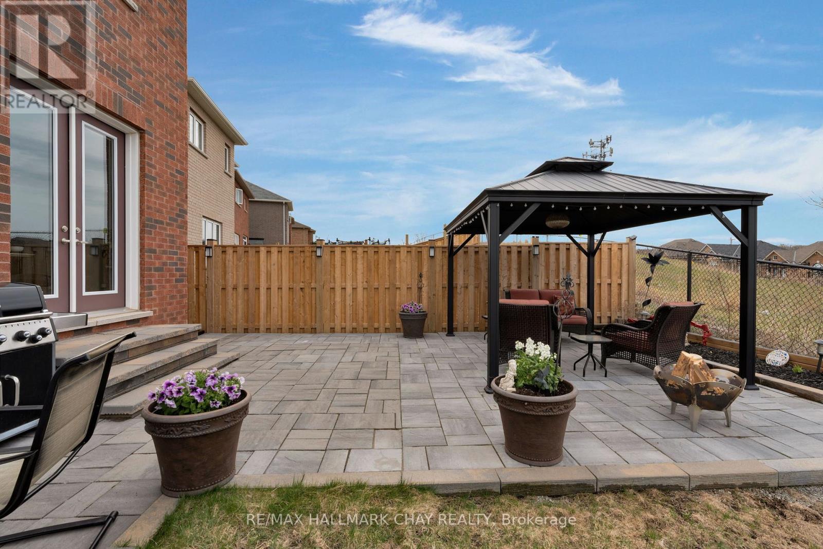 18 Cypress Point Street, Barrie, Ontario  L4N 6J9 - Photo 34 - S12152290
