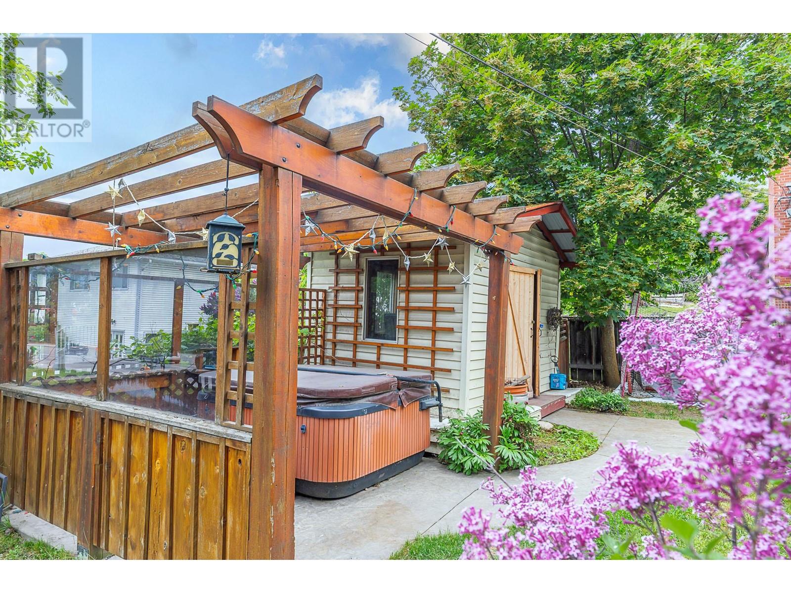 3404 Alexis Park Drive, Vernon, British Columbia  V1T 6G8 - Photo 45 - 10348088