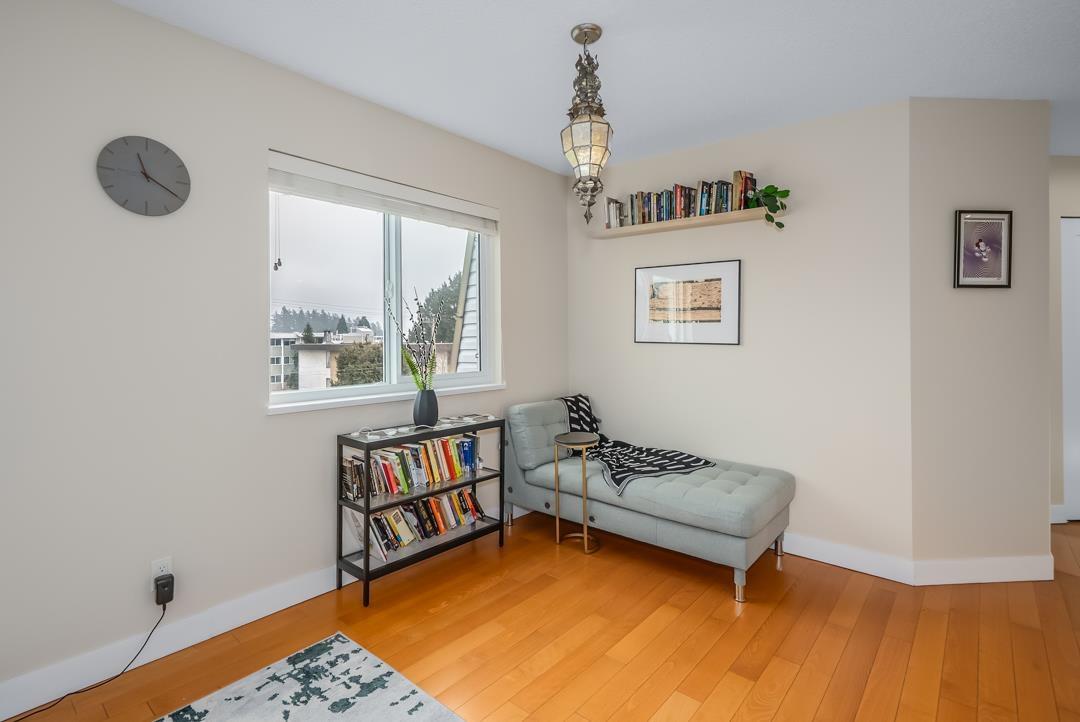 301 1341 George Street, White Rock, British Columbia  V4B 4A1 - Photo 4 - R3003831