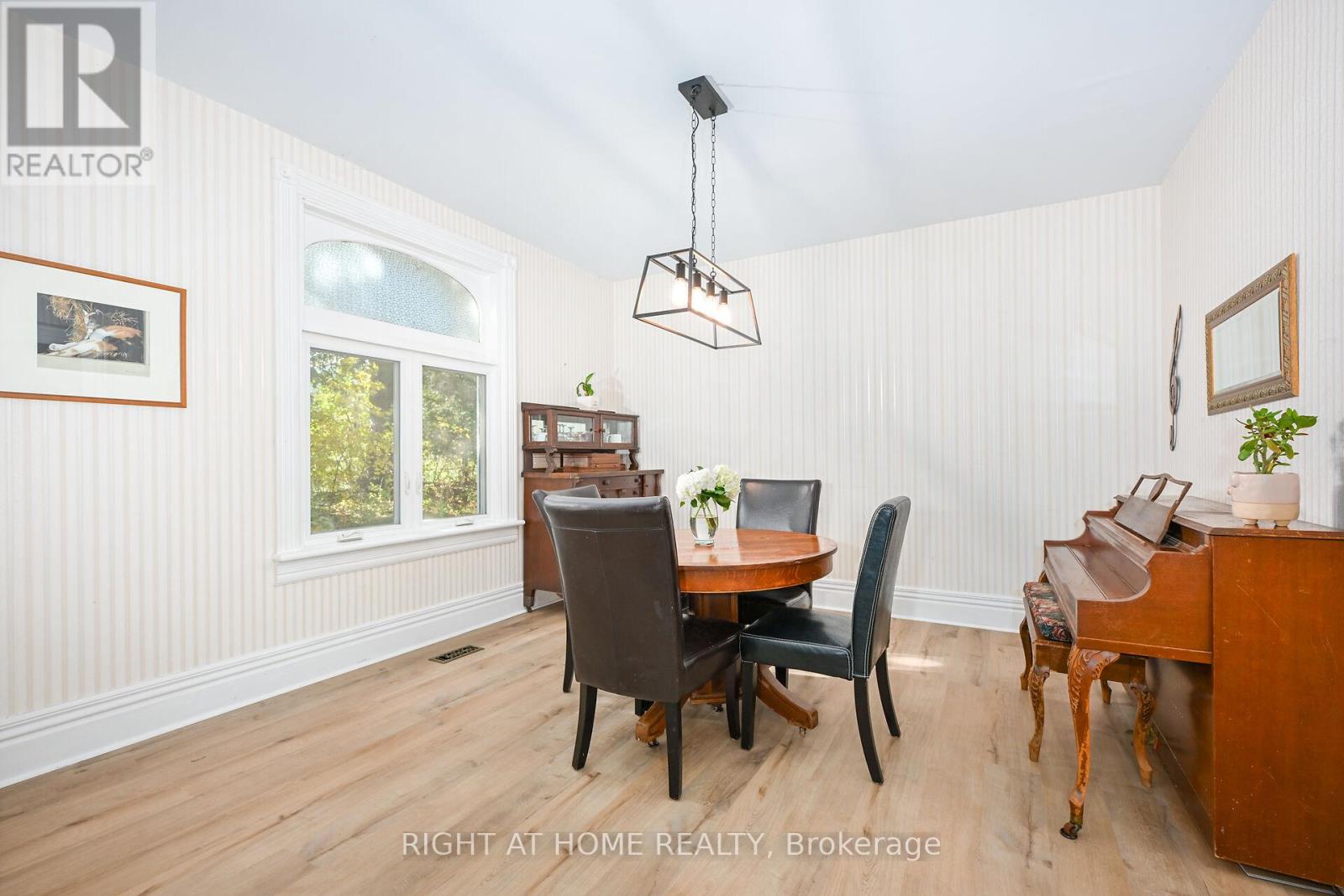 1396 Progreston Road, Hamilton, Ontario  L0R 1H3 - Photo 15 - X12152991